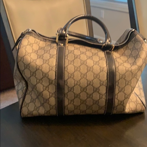 Classic Gucci - Picture 1 of 8